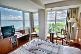 Balatoni vízparti Hotel Ramada Balaton - Balatonalmádi Hotel Ramada - Wellness hotel Ramada - Panoráma a Balatonra a szabad hotelszobából