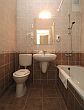 Debrecen hotel Kálvin fürdőszobája - olcsó szállás Debrecenben, hotel Kálvin