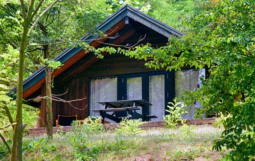 Konyhás apartmanok Tihanyban - Kalmár bungaló a Club Tihanyban