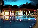 Danubius Health Spa Resort gyógyszálloda hévizí külső medencéje akciós wellness hétvégére