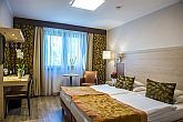 Hotel Sopron**** háromágyas szobája gyerekkel érkező vendégeknek