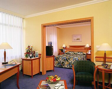 4 csillagos szálloda Budapesten - Termál Hotel Helia